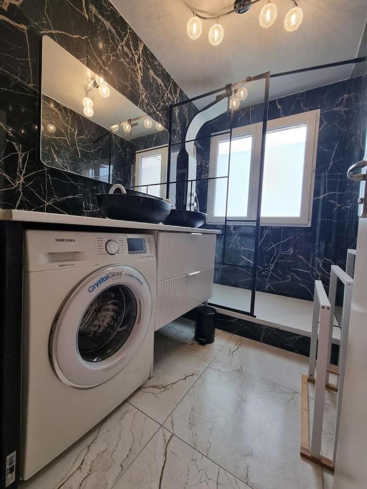 Grand Appartement 3 Chambres Disney - Paris - 82M2 Neuilly-sur-Marne Zewnętrze zdjęcie
