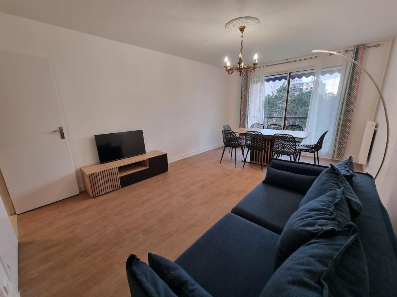 Grand Appartement 3 Chambres Disney - Paris - 82M2 Neuilly-sur-Marne Zewnętrze zdjęcie